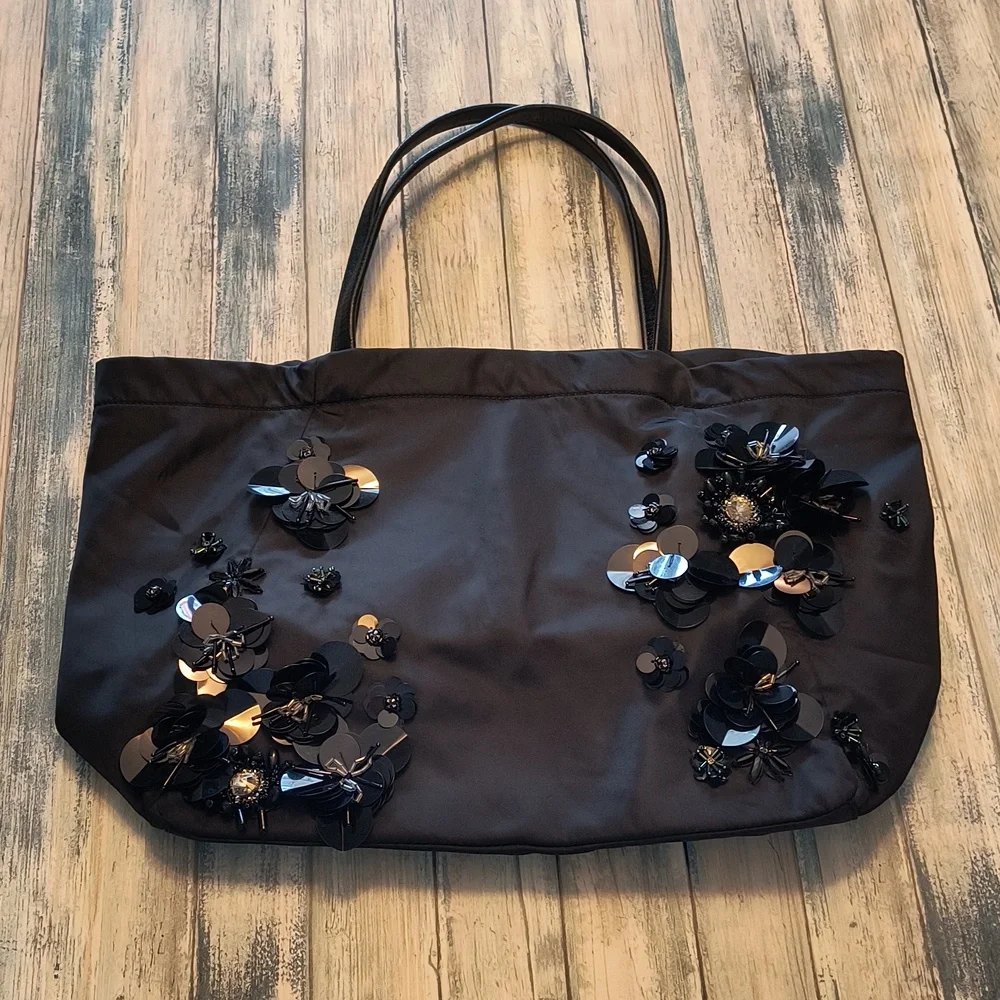 Tory Burch Flower Cluster Tote in Black - Picture 2 of 14